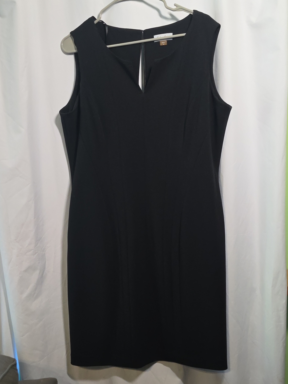 Calvin Klein Black Sleeveless Midi Sheath Dress